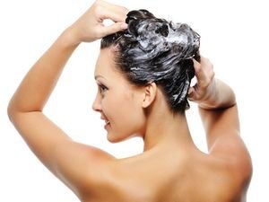 Как правильно мыть и расчесывать волосы. Как лечить выпадение волос